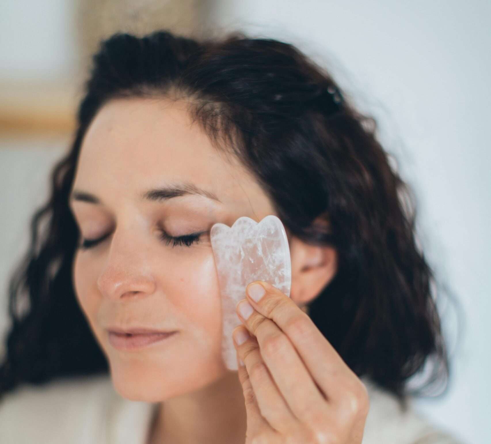 Gua Sha Essentials: The Benefits of Using Face Oil - Finally All Natural