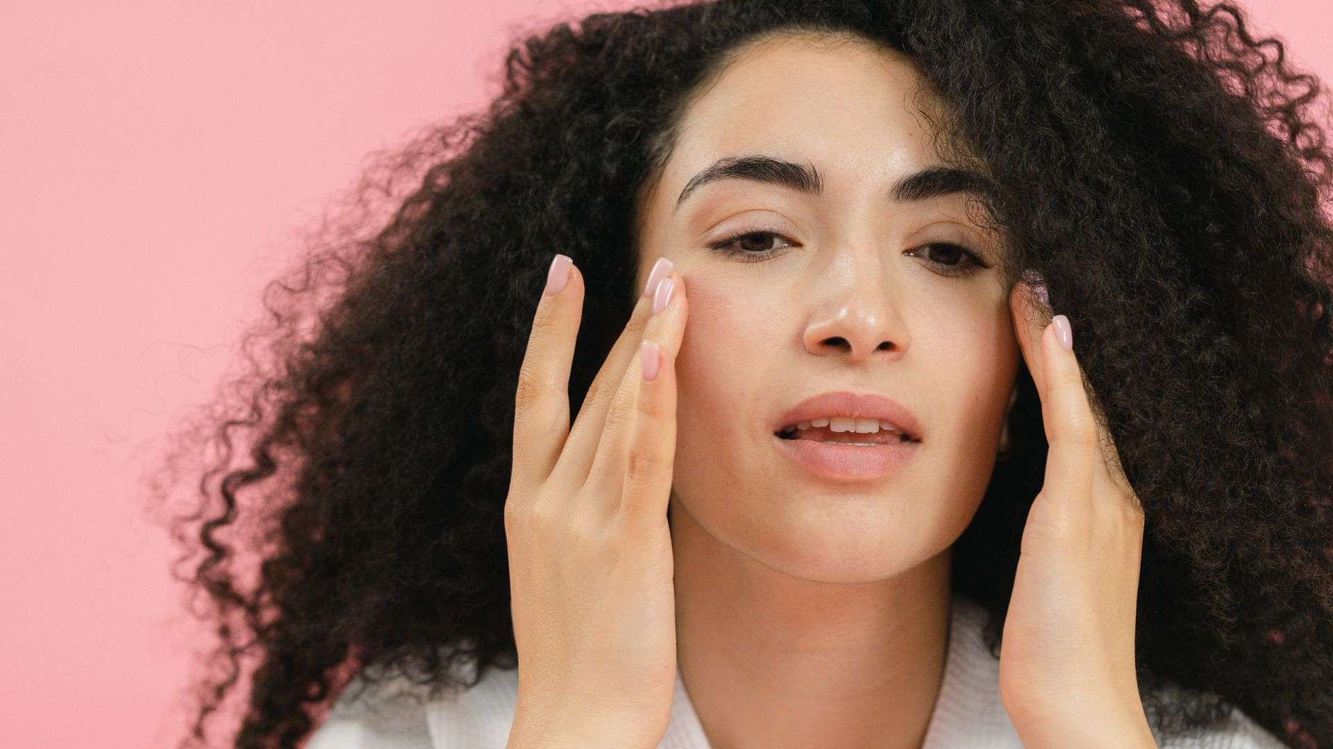 Skincare Secrets: How Natural Face Oil Can Improve Your Complexion - Finally All Natural