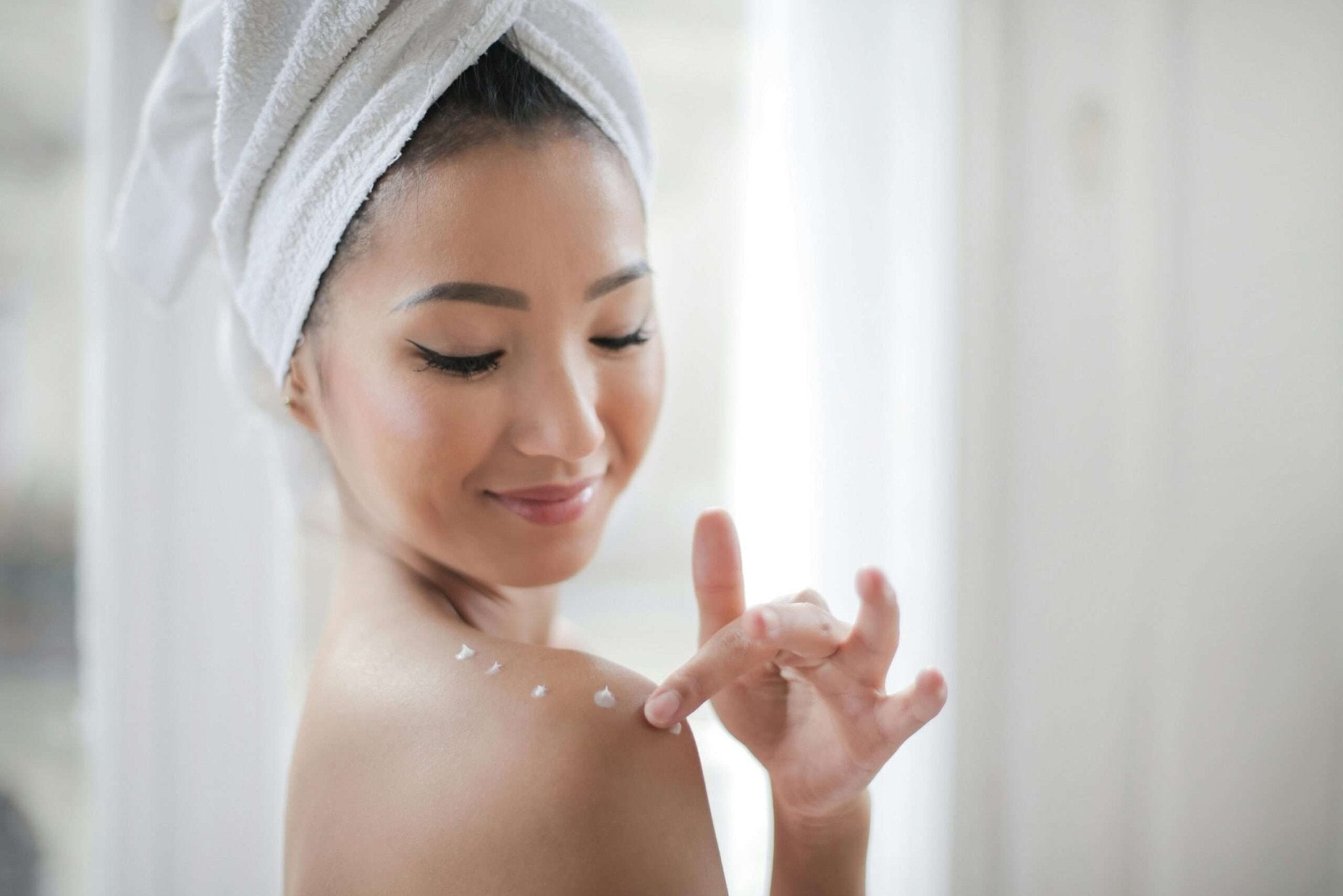 How Does Sugar Damage Your Skin and Ways to Combat It - Finally All Natural