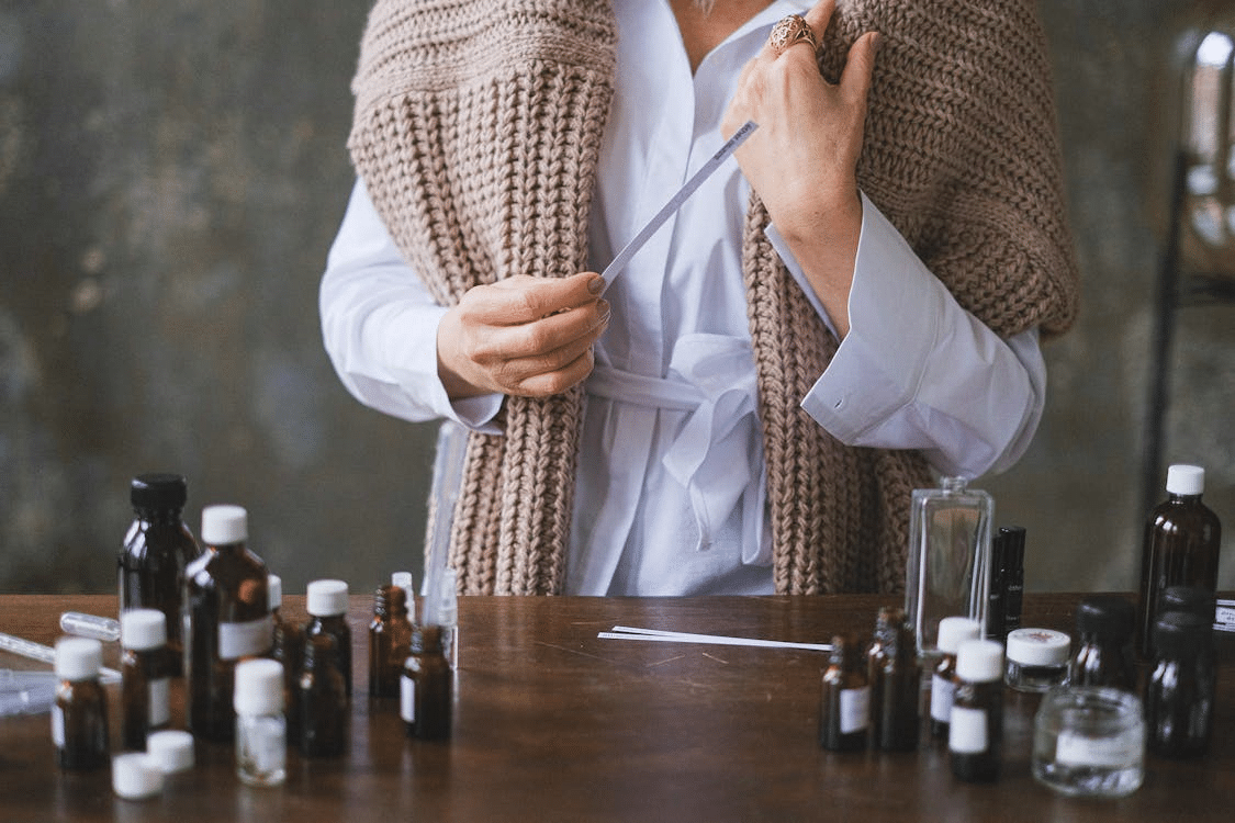 Why We Don’t Use Solvent-Based Extracts and Essential Oils - Finally All Natural